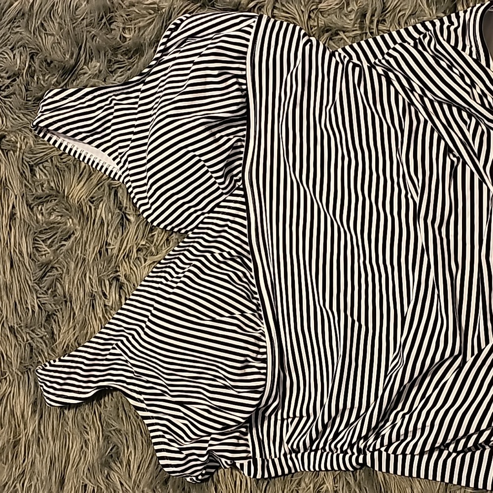 Womens black and white plus sz 3X (24w-26) Nwots!!!Embrace your curves - Picture 2 of 7